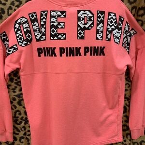 VS PINK Varsity Crew